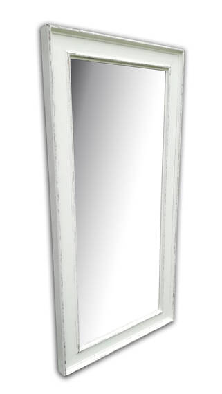 Mirror in white distressed frame