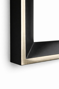 Klasyczna rama czarna ze złotem księżycowym 22K – polerowane złoto kontrastuje z satynową czernią, tworząc elegancką oprawę dzieła sztuki