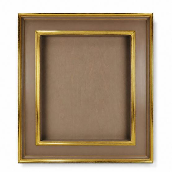 Floating frame for canvas painting — front view, no rabbet, painted inner side wall and gilded carved edges, setting for oil painting
