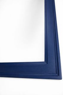 Lustro w niebieskiej ramie na wymiar