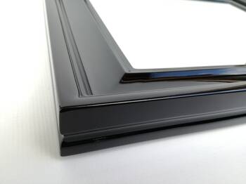 Black picture frame, high gloss