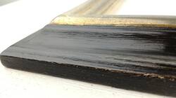 Side Profile of the Argentia Frame – A close-up of the frame’s depth and detailing, highlighting the 46 mm width and carefully crafted contours.