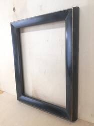 Custom picture frame