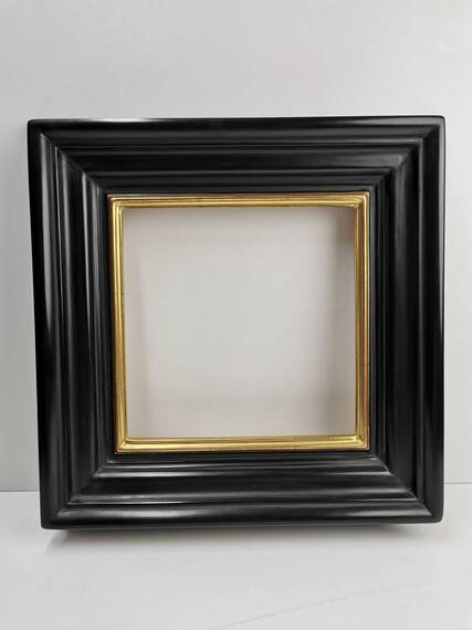 Picture frame 