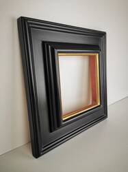 Ekskluzywna rama Vittoria – złocona techniką pozłacania na wodę, idealna do dzieł sztuki