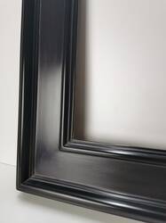 Czarna, szeroka rama do obrazu 
