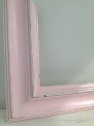 Distressed picture frame - pink