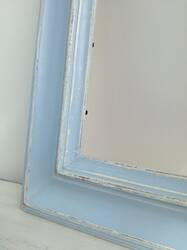 Custom picture frame