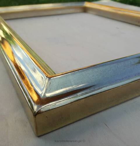 Dlaczego warto zainwestować w ręcznie robioną ramę do obrazu lub lustra?